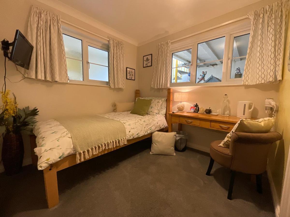 Bed and Breakfast The Great Grubb Totnes Esterno foto