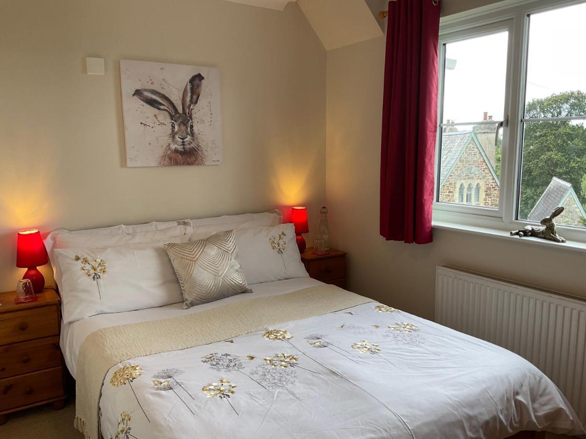 Bed and Breakfast The Great Grubb Totnes Esterno foto